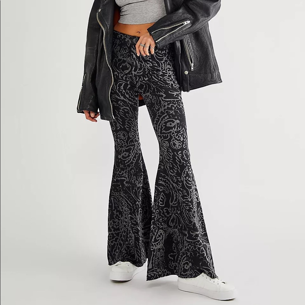 NWT FREE PEOPLE Float On Jeans